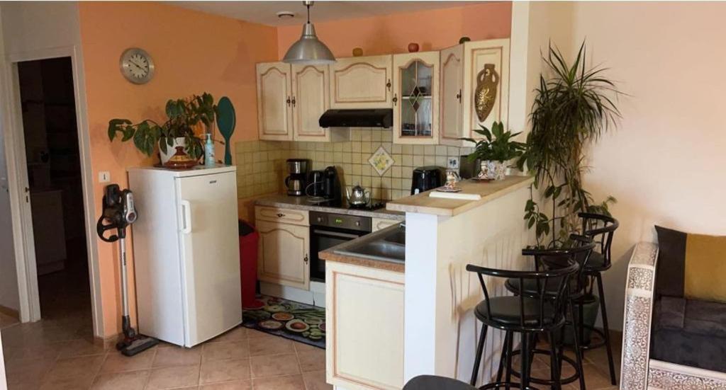 Charmante Maison Au Calme Sainte-Maure Zewnętrze zdjęcie