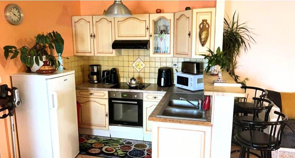 Charmante Maison Au Calme Sainte-Maure Zewnętrze zdjęcie